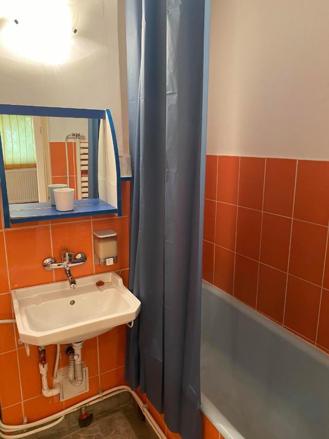 Best Home Hunedoara Luaran gambar